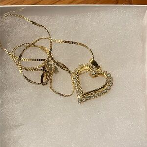 Elegant Gold Heart Pendant Necklace